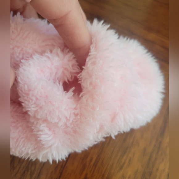 One-piece Jumpsuit with Hood Size 6 Months  NWOT Pink Faux Fur - Picture 5 of 8